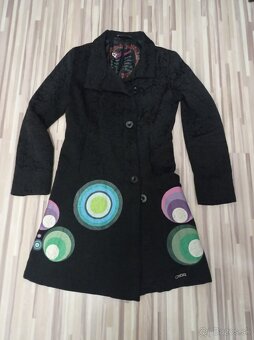 Desigual kabát veľ.38. - 2