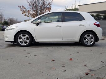 Toyota Auris 1.6 - 2