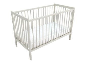 Postielka a prebalovací pult - 2