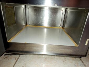 Panasonic-1747- profi mikrovlnná - 2