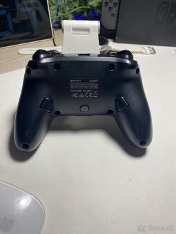 Nintendo switch controller - 2