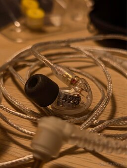 Shure SE425 ako nové. - 2