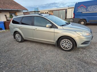 Predám Ford Focus Kombi r.v.2009 - 2