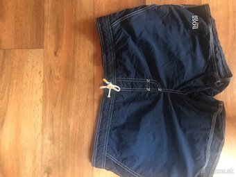 HUGO BOSS originál pánske kratasy/plavky L - 2