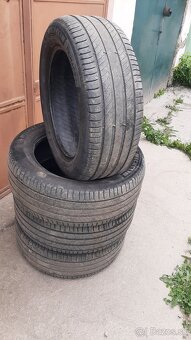 235/55r1 100V Michelin letne - 2