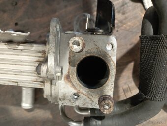 Predám EGR ventil+ chladič 1.9tdi 77kw - 2