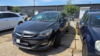 Predam OPEL ASTRA J Sports Tourer 1.4 Turbo 140HP automat - 2