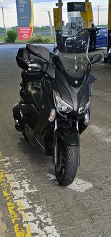 Yamaha xmax 400 - 2