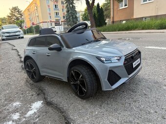 Elektrické autíčko Audi RS6 - 2