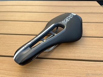 Sedlo Pro Stealth Sport AF 142mm - 2