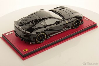 Ferrari 812 Competizione | MR Collection 1/18 - 2