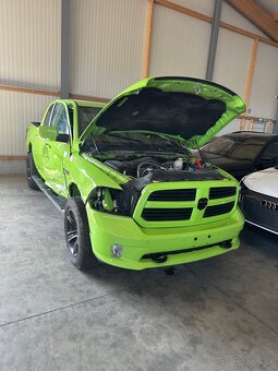Dodge RAM SPORT 5.7hemi - 2