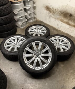 Zimná sada Audi Q8 - 5x112 R20 , 265/50/20 Continental - 2
