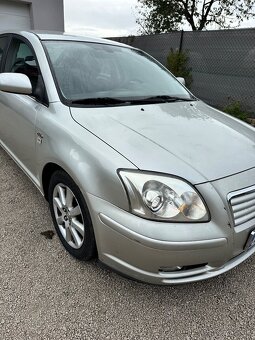 Rozpredam Avensis 2003-2008 5D 2.0 diesel 85kw - 2