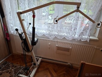 Predám hydraulické zdvíhacie zariadenie - 2