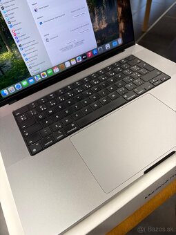 Apple Macbook M2 Pro 16” 2023 32gb 1TB disk bateria 82% - 2