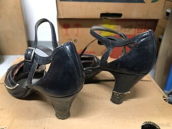 starožitné dámske topánky Baťa - 2