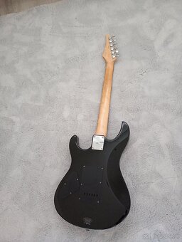 Yamaha erg121C - 2