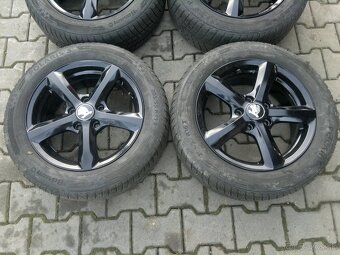 Elektrony Skoda Octavia II Black 5x112 r16,zimne pneu. 205/5 - 2