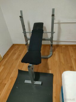 Lavička na bench press - 2