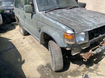 Pajero 2,5 ang - 2