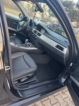 BMW - 2