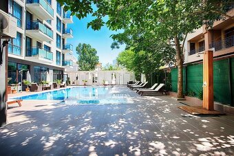 Priestranný a svetlý dvojizbový apartmán v jednej z najobľúb - 2