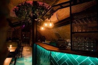 Odstúpenie prevádzky Vináreň & Bar na Michalskej v Bratislav - 2