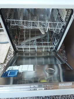 umyvacka AEG Electrolux Favorit na nahradne diely - 2