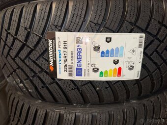 225/45 R17 zimné pneumatiky Hankook - 2