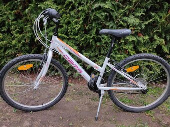 Dievčenský bicykel 24" - 2