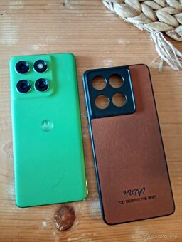 Predam Motorolu Edge 60 12GB/256GB - 2