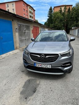 Opel Grandland X 1.2 Turbo 96 kW – Automat - 2