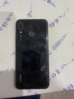 Predám Huawei P20 Lite 64GB / 4GB RAM - 2
