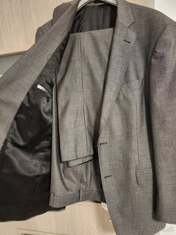 Oblek sivý - 2