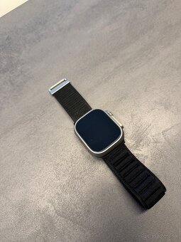 Apple Watch Ultra 2 - 2
