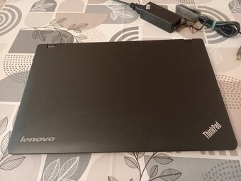 Lenovo e525 - 2