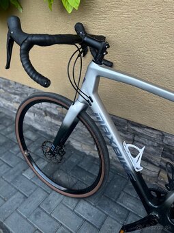 MAXBIKE Topaz Carbon, model 2025 - 2