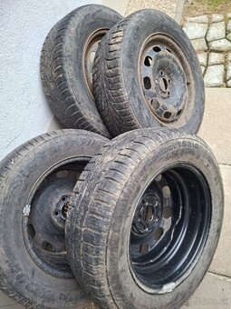 5x100  , 195/65 R15 - 2