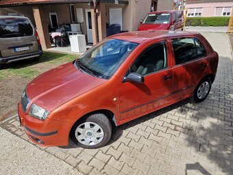 Škoda Fabia 1.2 HTP Easy 55k (benzín) kup.v SR - 2