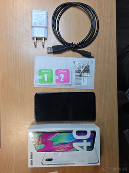 Samsung Galaxy A40 - 2