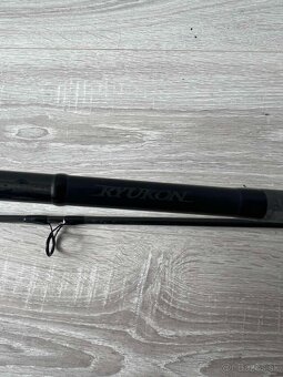 Daiwa Ryukon RK C2300 - 2