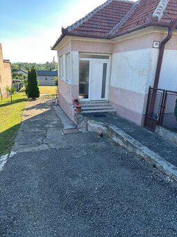 Predáme rodinný dom Koplotovce - 2
