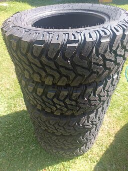 5 x 235/65 R17 VIPER equipe M+S - 2