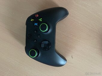 Predám x box series s plus 4k monitor AOC - 2