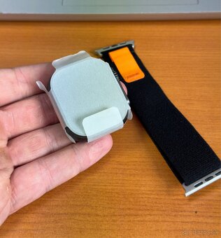 Apple Watch Ultra 49mm BLACK - nové, nepoužité - 2