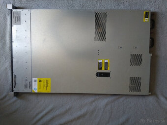 Predám sever HPE DL360p gen8 - 2