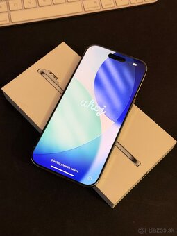 Apple iPhone Air 256GB Sky Blue - 2