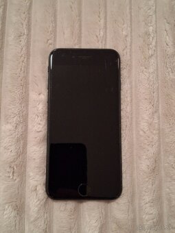 iPhone SE - 64 GB - čierna - 2