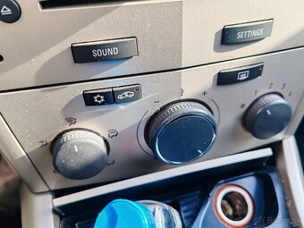 Opel Astra Station Wagon-H - 2